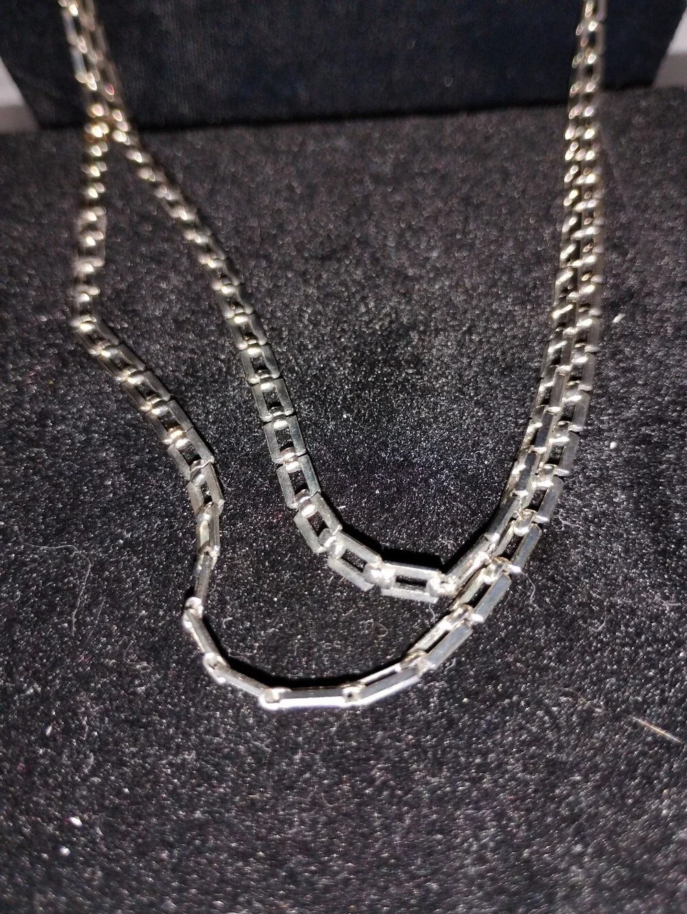 Elegant Women's Burnish Box-Link Necklace